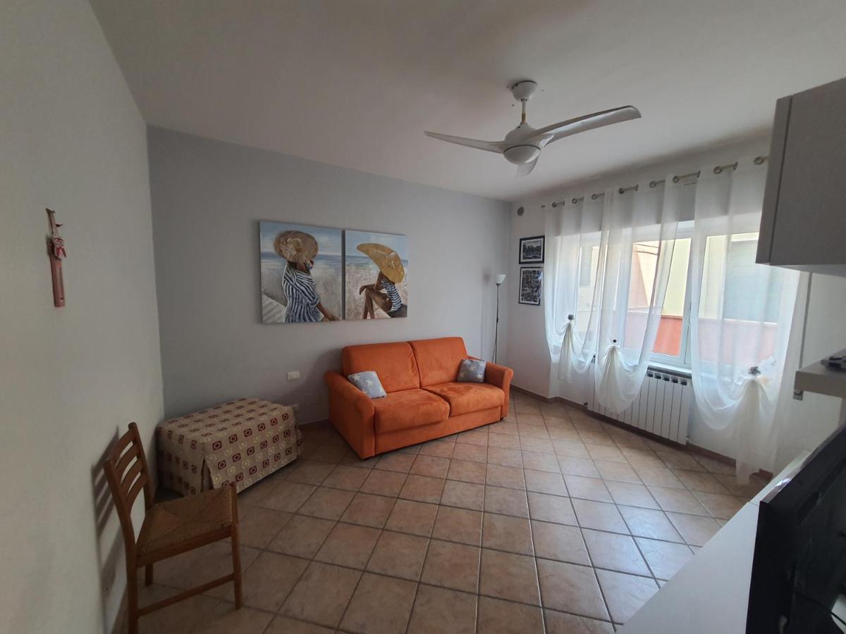 Appartamento In Centro A 30M Dal Mare Spotorno Extérieur photo